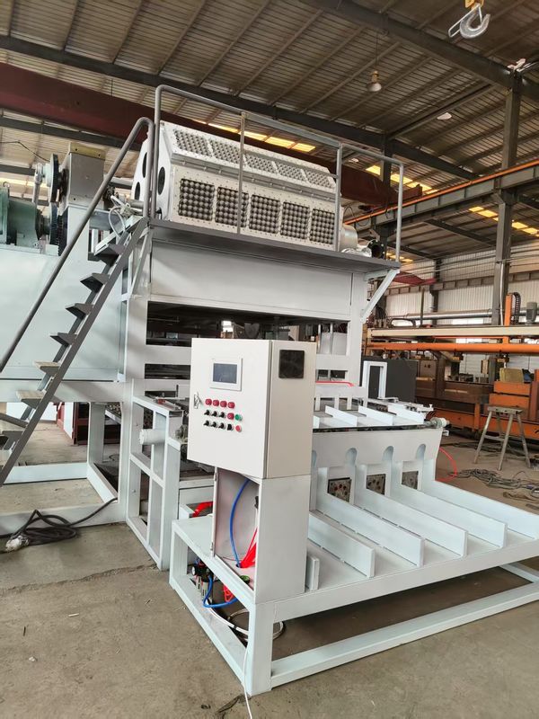 Линия по производству экологически чистых яичных лотков с использованием переработанных материалов и производством биоразлагаемых упаковочных решений Машина для производства яичных лотков производительностью 4000-5000 шт/ч с управлением ПЛК