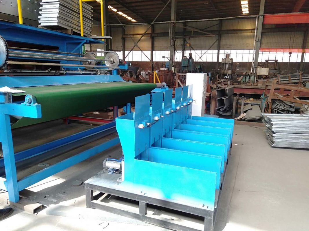 Полностью автоматическая машина подноса яйца с сушильщиком 6000пкс 4 слоев металлическим в час